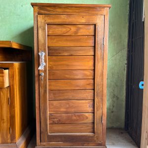 Almari Pakaian Kecil Jati Klasik