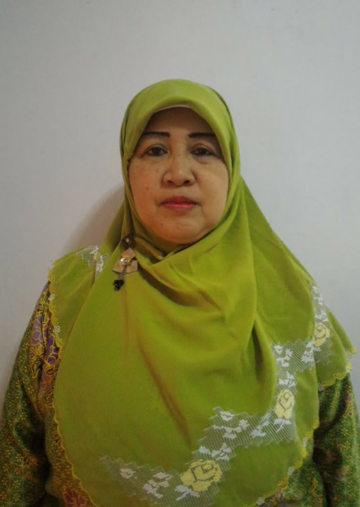 Ibu Hj_Husnul Nalisa 54th cantik semok